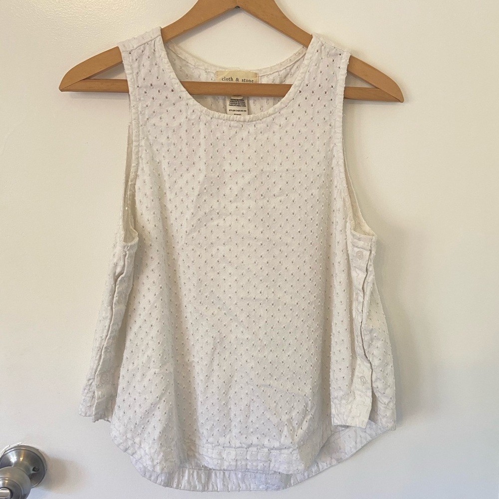 Cloth and Stone eyelet top